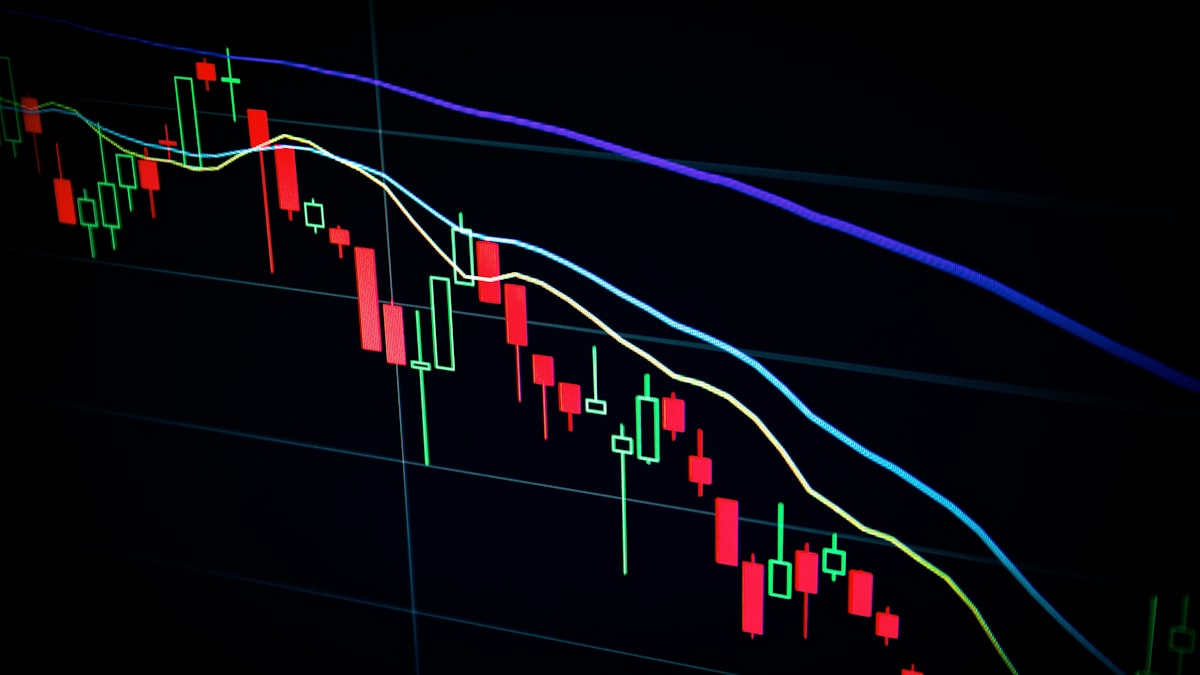 Crypto market integrity and abuse monitoring — MiCA Title VI